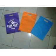 Goodiebag Oval Bag 30 x 40 Per pack Contains 20 pcs Spunbond Plong Bag/ 30x40 Oval Spunbond Bag/