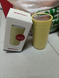 丹麥 Stelton 保溫杯 檸檬黃 400ml 不鏽鋼保溫杯 啄木鳥 ~