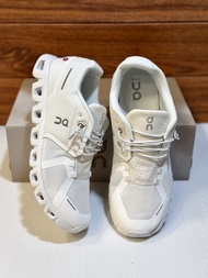 รุ่นOn Running Cloud 5 รองเท้าผ้าใบ เบามาก มี 23 สี Sz.37-45 Eu พื้นยาง ใส่สบาย พร้อมกล่อง V43A201
