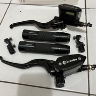 BRAKE MASTER OVAL TYPE TUBE RIGHTKiri + BARRACUDA HANDGRIP NMAX XMAX AEROX PCX ADV UNIVERSAL FG Orig