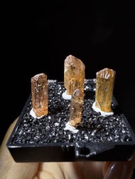 巴西帝王托帕石原石共四粒 Imperial Topaz fm Brazil