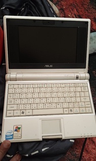 Asus Eee PC 4G netbook