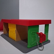 Carwash Parking Lot Diorama Set Toy