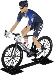 OPO 10 - Cyclist Runner Thibaut Pinot Compatible with GROUPAMA-FDJ Tour de France 2023 - SOLIDO 1/18