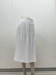SP002 กระโปรงพลีทอัดกลีบสั้น สีพื้น ผ้าทิ้งตัว กลีบไม่คลาย