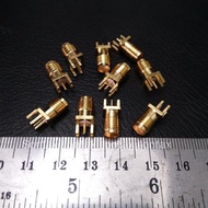 (READ DESCRIPTION) Connector connector connector sma female pcb square square square