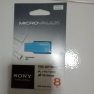 SONY micro vault 8Gb thumbdrive usb
