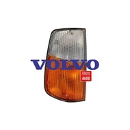Genuine Volvo 240 244 245 Front Direction Indicator Signal Lamp Right, Driver Side, 1235849, Origina