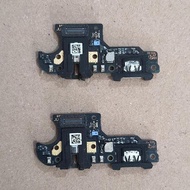 ORIGINAL 0PP0 A5S CHARGING CONNECTOR REMOVED