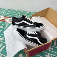 2026Vans Old Skool Men Women Skateboard Shoes Skateboard Shoes Trendy Shoes Casual Skateboard Shoes 