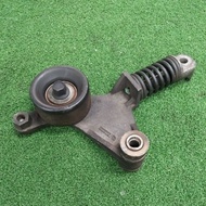Toyota 2AZ~1AZ belt tensioner