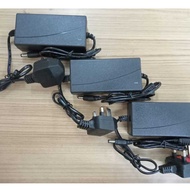 AC/DC POWER ADAPTER.