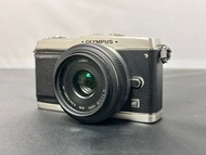 Panasonic Olympus EP-1 相機 + LUMIX 20mm f1.7 鏡頭
