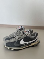 Nike Sacai Cortez Sneakers grey