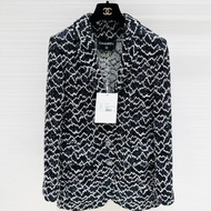 ⭐️ Chanel Jacket 外套
