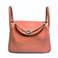 $30000 二手真品 Authentic Hermes Lindy 30 龍蝦粉，銀扣