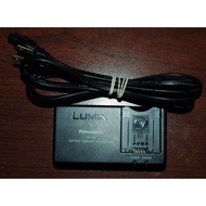 Lumix DE Charger - 928 For Panasonic Lumix CGA-S002 DMW-CAC1.