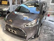 Toyota Sienta 豪華版5人座2021年1.8L 一手車8萬公里灰色休旅車 定速 電動滑門 防撞警示 車道偏移