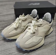 Anb Brand x New Balance 327 聯名休閑波鞋