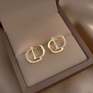 Stylespot⚡ 925 Perak Personalized Diamond Letter Earrings Desain Niche Wanita Anting Temperamen Sederhana