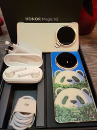 榮耀magic v5 香港行 99.999新 仲有八個月保養左右 送honor藍牙降噪耳機