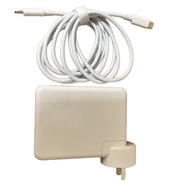 อะแดปเตอร์ชาร์จไฟระบบชาร์จเร็ว140W USB C TYPE C ทำงานร่วมกับ118W 100W 96W 87W 61W