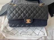 陪驗 全新‼️Chanel CF25 黑金 魚子皮 classic flap medium Black with Gold hardware
