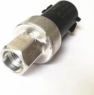 AC Pressure Switch Sensor For Focus Air Conditioner Pressure Switch 6F93-19D594-AA 6F9319D594AA 4673