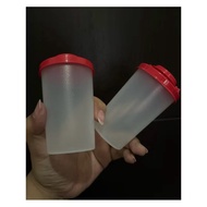 Pepper Container Tupperware Salt/