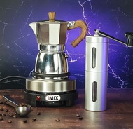 ชุด moka pot 4 ชิ้น moka 3cup+เตา imix 500 w. + เครื่องบดกาแฟมือหมุน + ช้อน 2 in 1 (แถมกระดาษกรอง)  เหมาะแก่การพกพา