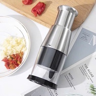 Garlic Crusher - Garlic and Chili Press Made of 304 Stainless Steel Convenient for the Kitchen. C87 