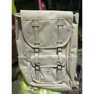 Herschel Little America Mid Volume