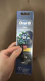 Oral B EB50-4 黑色四枝裝 多動向交叉刷頭