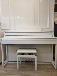 Roland HP704 Digital Upright Piano