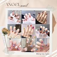 Set of 24 super cute short fake nails