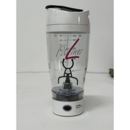 Cawan pencampur elektrik PM Fitline dengan antara muka Type-C, kapasiti 500ml, dengan tanda 450ml.