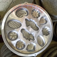 Pinch cake mold, 11-hole cubit cake pan, mixed motif, THICK 11-hole cubit/