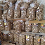 kripik keripik usus merk gentong 1 bal 2kg