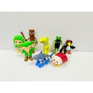 Tung Sung Model Sold As A Set Size 4.5-9.0 Cm.