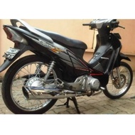 64400-ktm-850fmb Cover Sayap Dalam Kanan Supra X 1