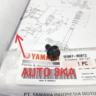 Original Yamaha 95807-06012 BOLT L EAR BRACKET OVAL LIGHT RX KING RXKING Original YGP FAST