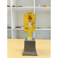 Plastic Gold Crown Cup