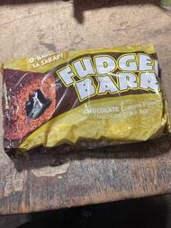 Fudgee Barr Cream-Filled Cake Bar 10Packs X 40Grams Gjhj