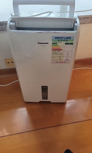 Panasonic 抽濕機 (F-YCL16H)