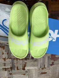 HOKA ORA 螢光黃色 US8 運動恢復 拖鞋