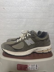 New Balance M2002RHN