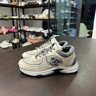 Chanel香奈兒毛呢徽標熊貓運動鞋 白灰色 36碼