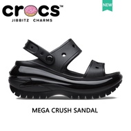 รองเท้า crocs แท้ crocs mega crush sandal รองเท้าแตะรัดส้นผู้หญิง รองเท้าไปทะเล#207989 สีดํา M6W8