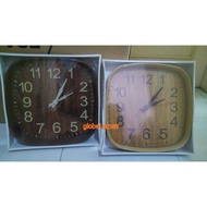 WALL CLOCK 3031 SQUARE WOOD PATTERN