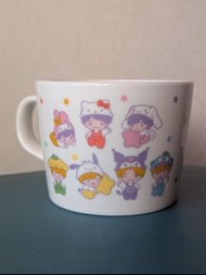 なにわ男子x Sanrio   LAWSON/HMV限定發售水杯